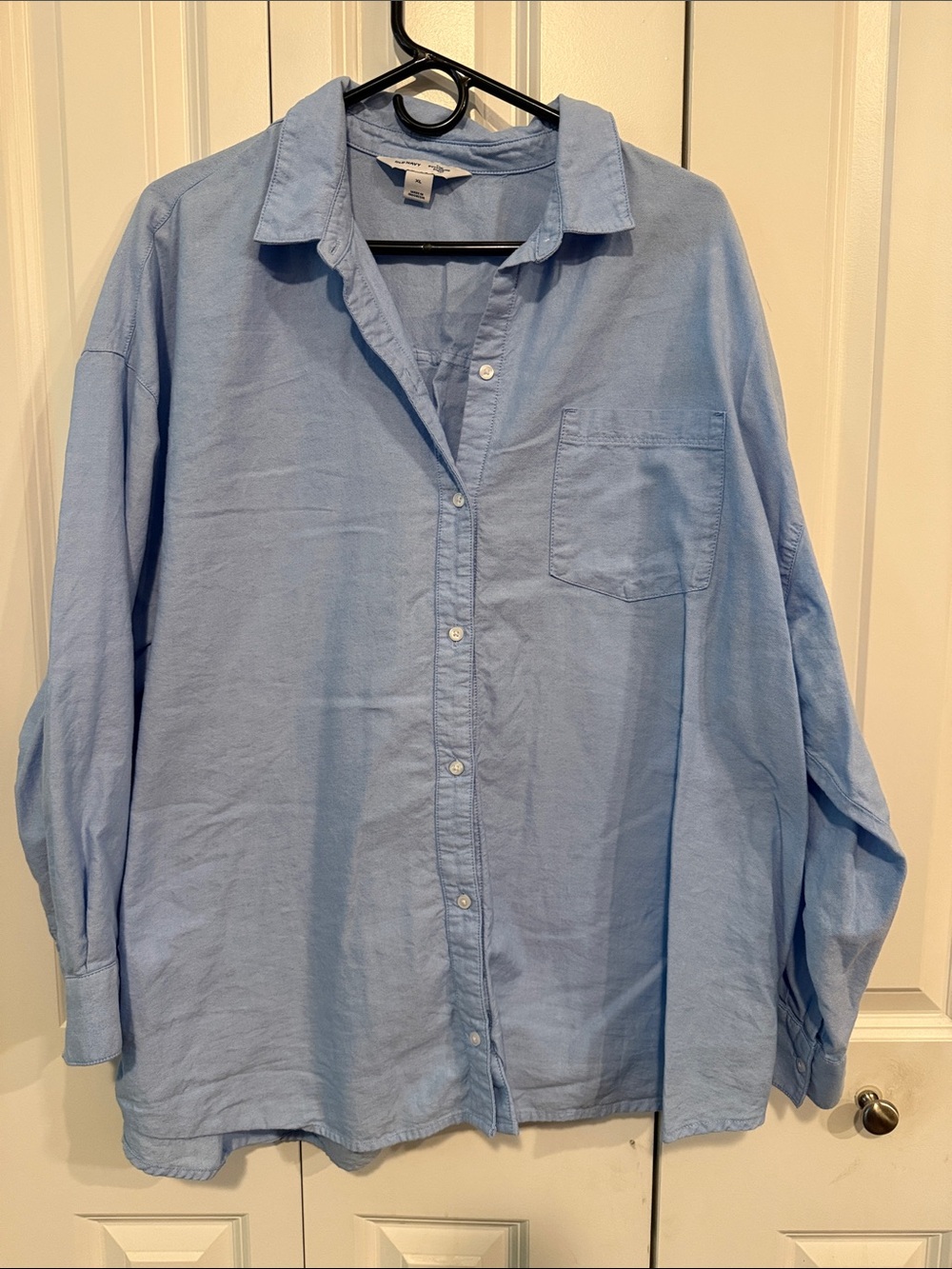 Old Navy Light Blue Relaxed Button-Down Shirt